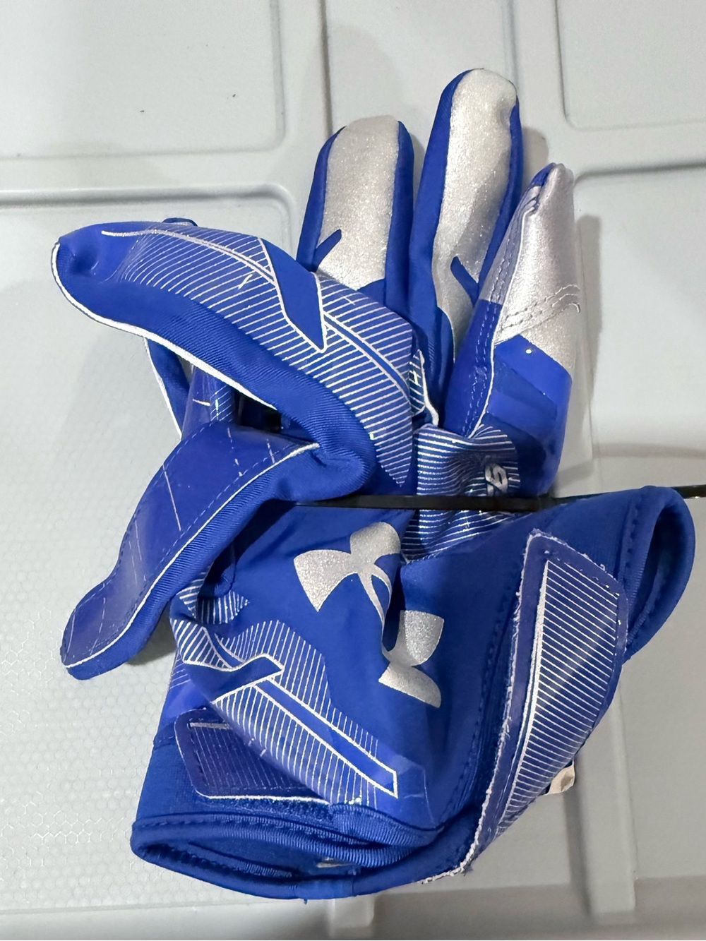Gloves